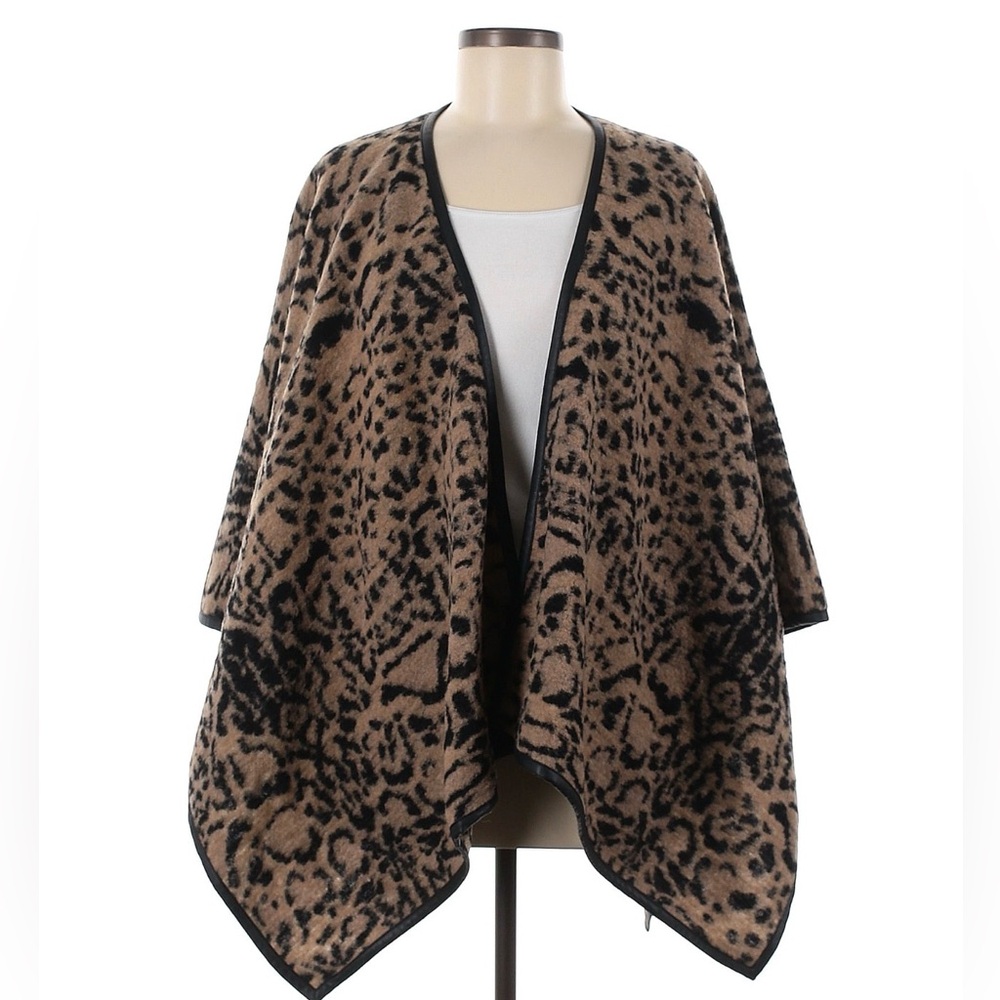 BCBG Leopard Print Open Front Sweater/Wrap Small/Medium/Large